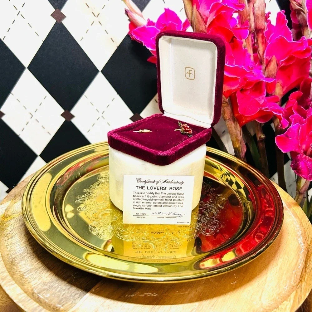 Franklin Mint opulent jewel
